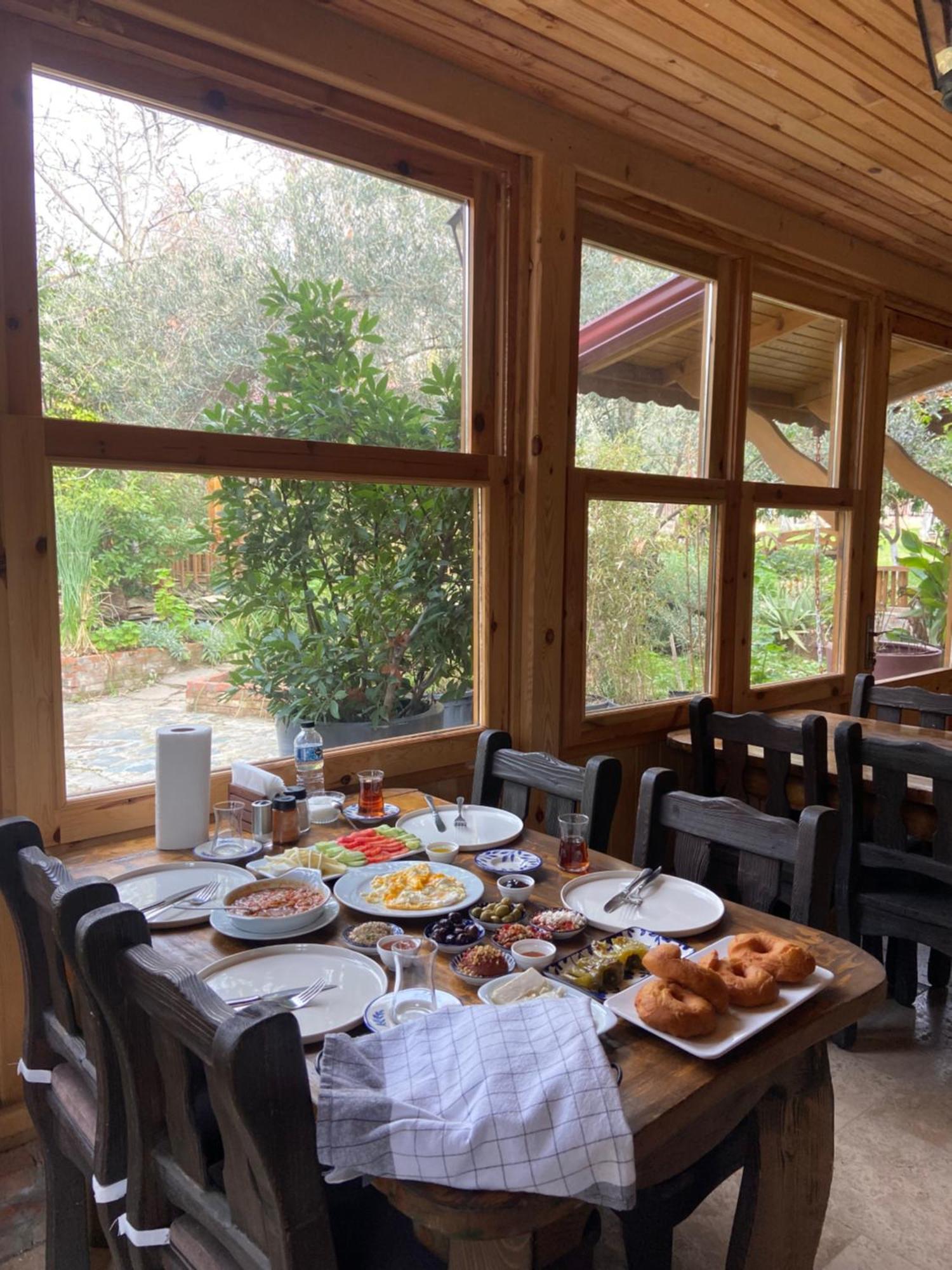 Pavelin Yeri Otel Edremit  Extérieur photo