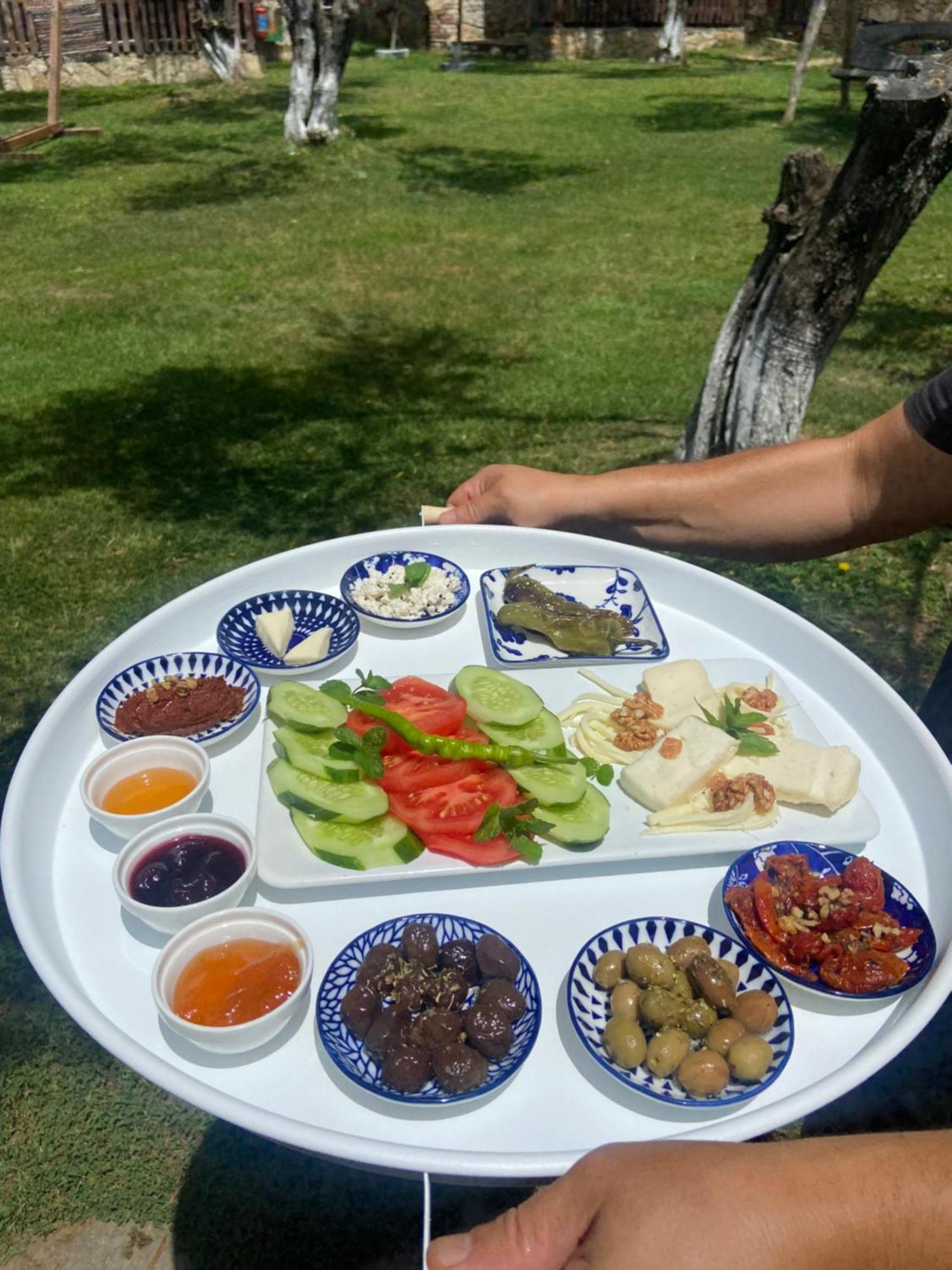 Pavelin Yeri Otel Edremit  Extérieur photo